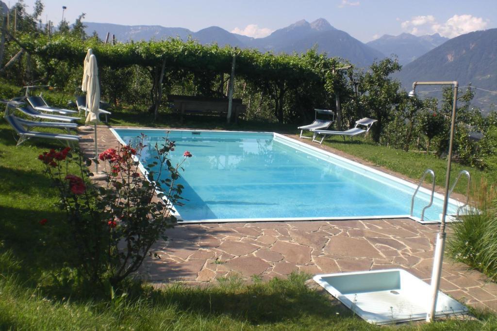 Krebishof Agriturismo Шена Номер фото